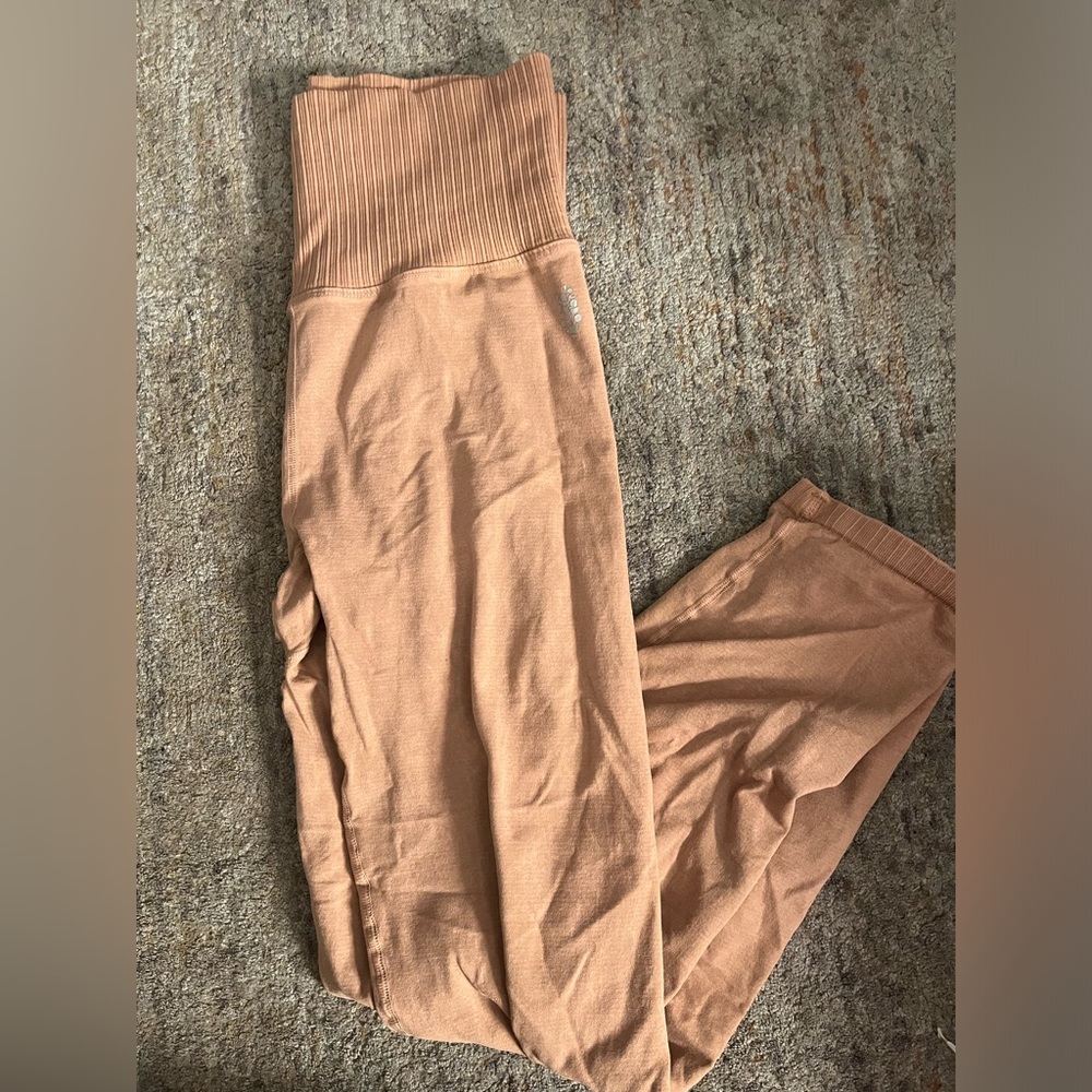 Free People Movement orange/tan Leggings